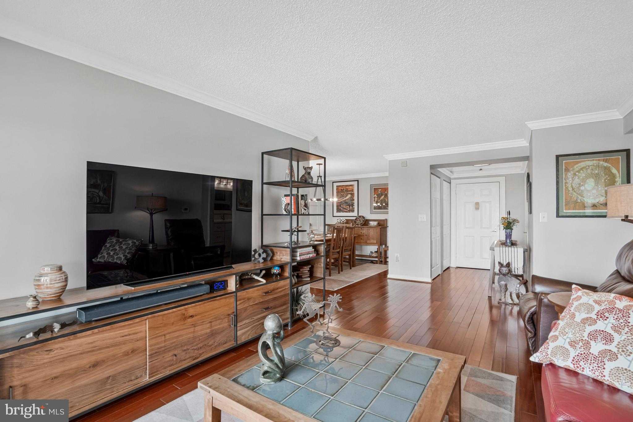 2121 Jamieson Ave Unit 1611 photo 8