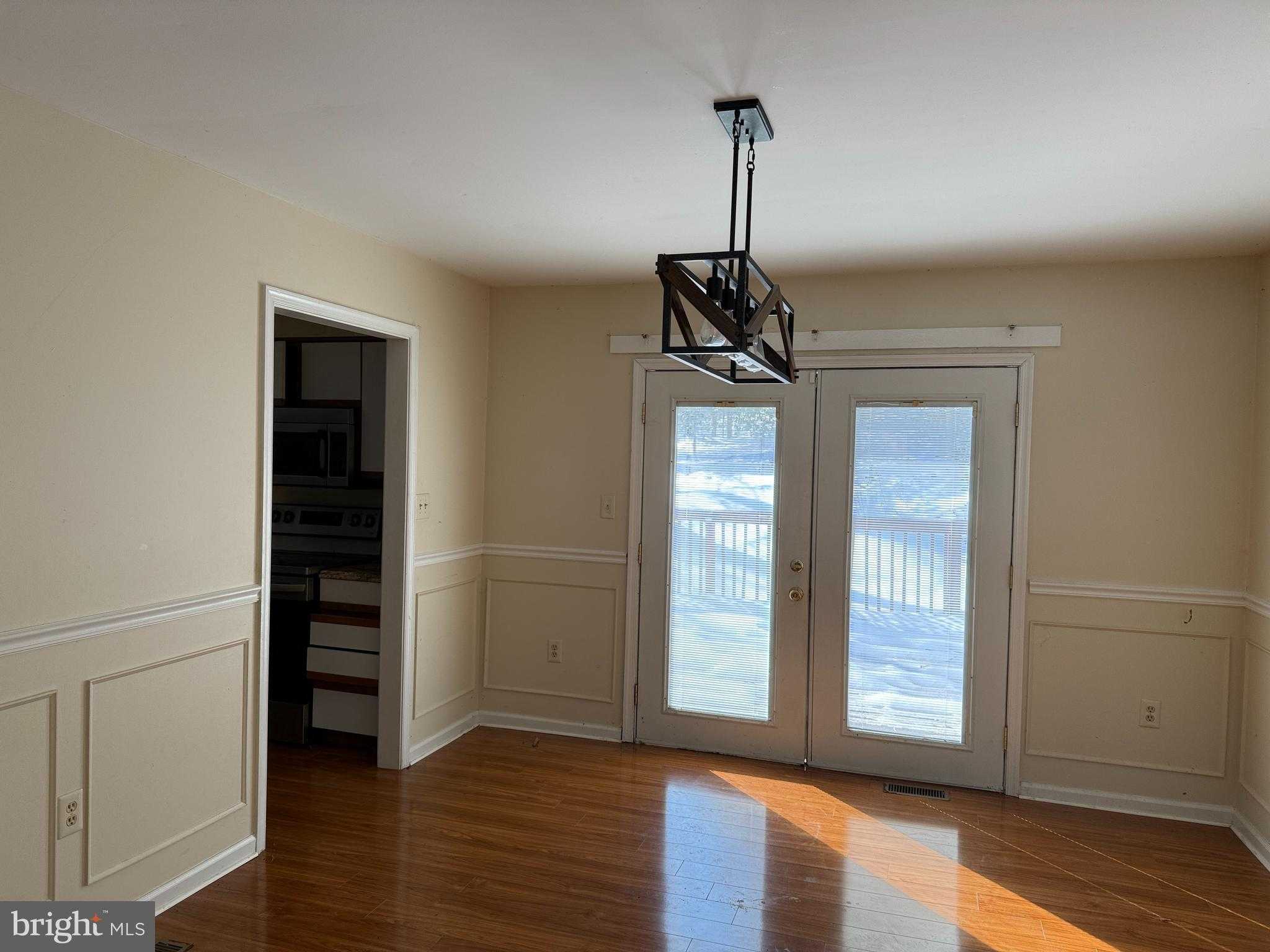 2141 Harpoon Dr photo 4