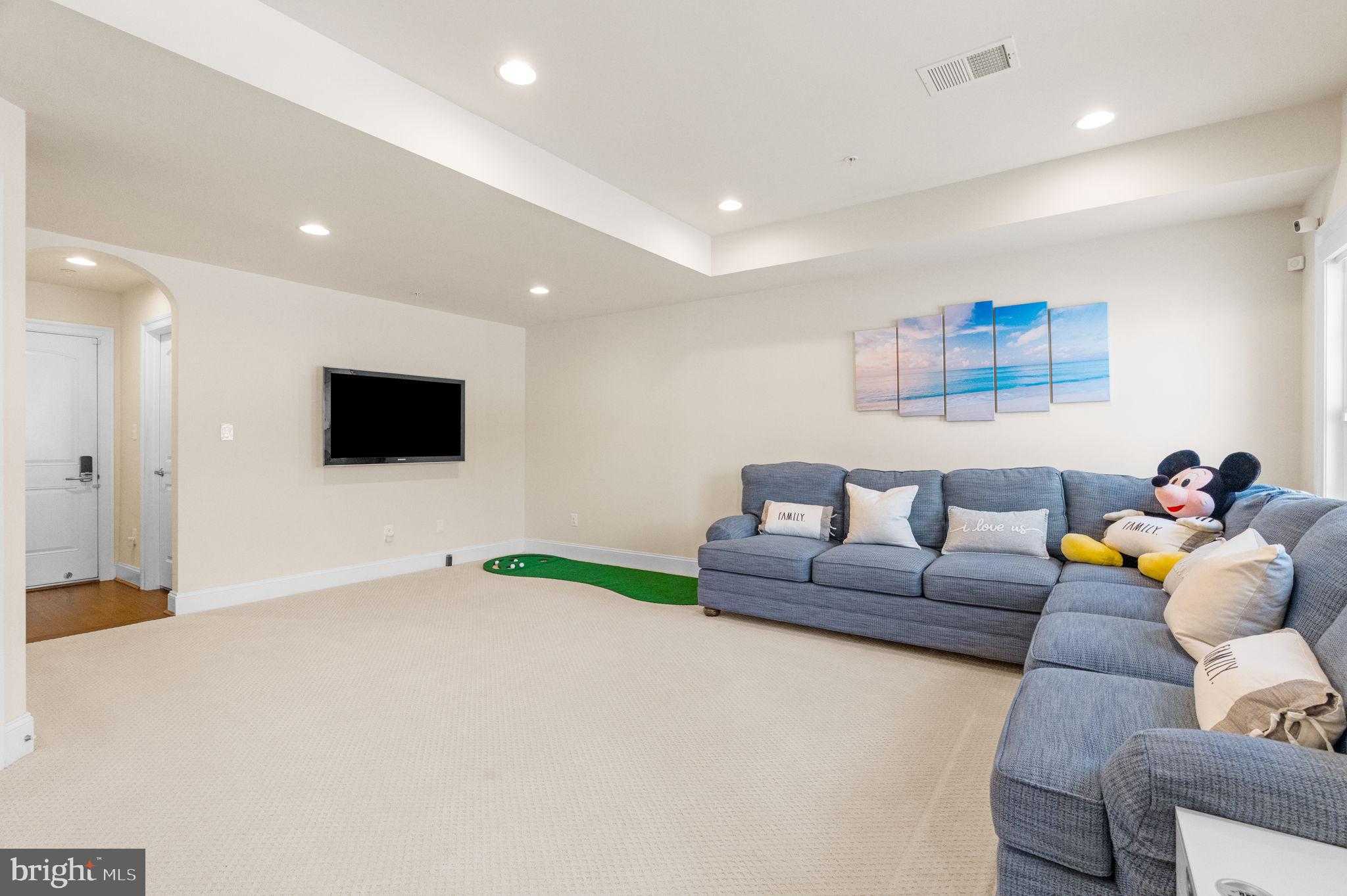 203 Patriots Path photo 6