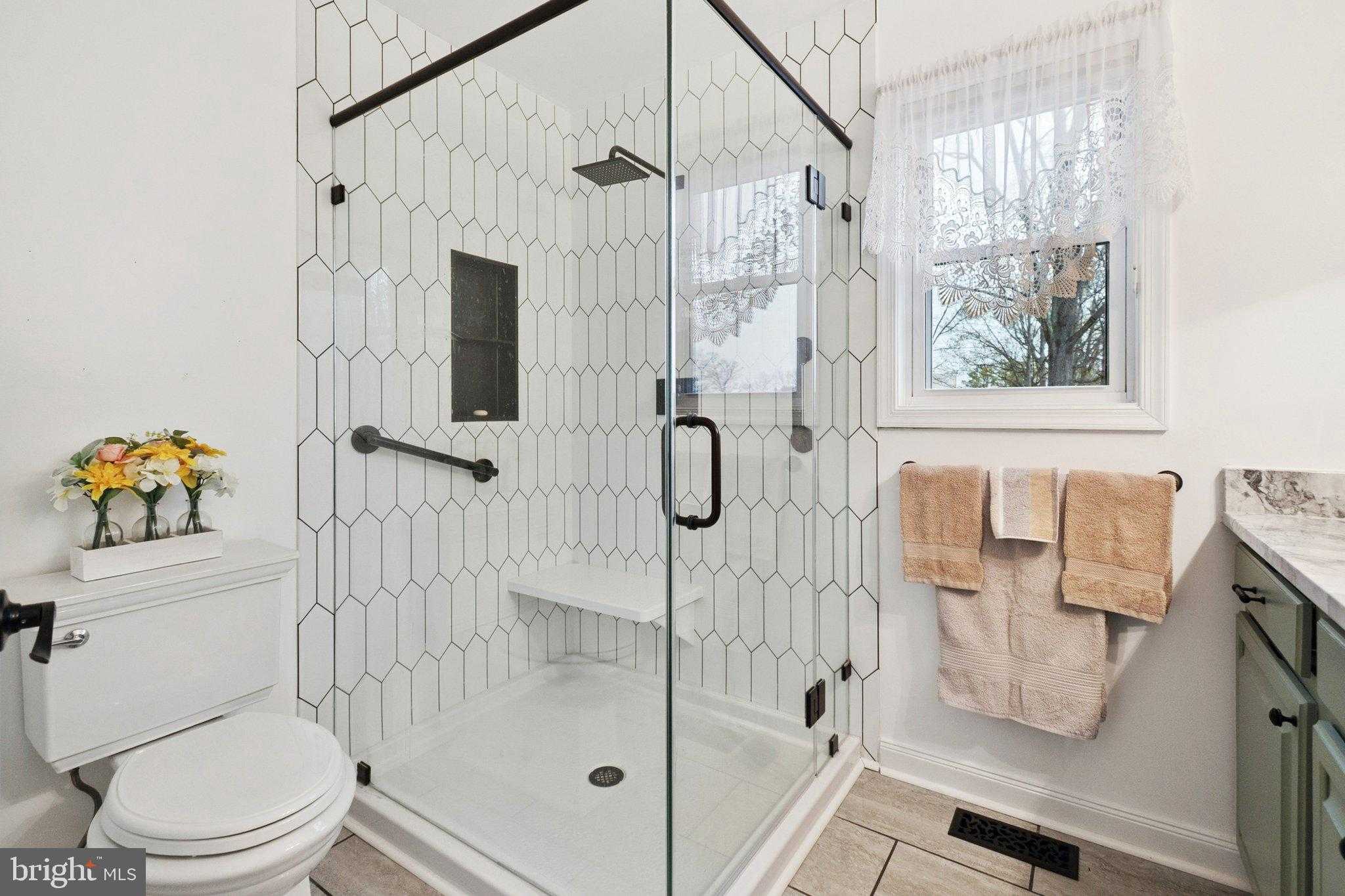 103 Coopers Ln photo 5