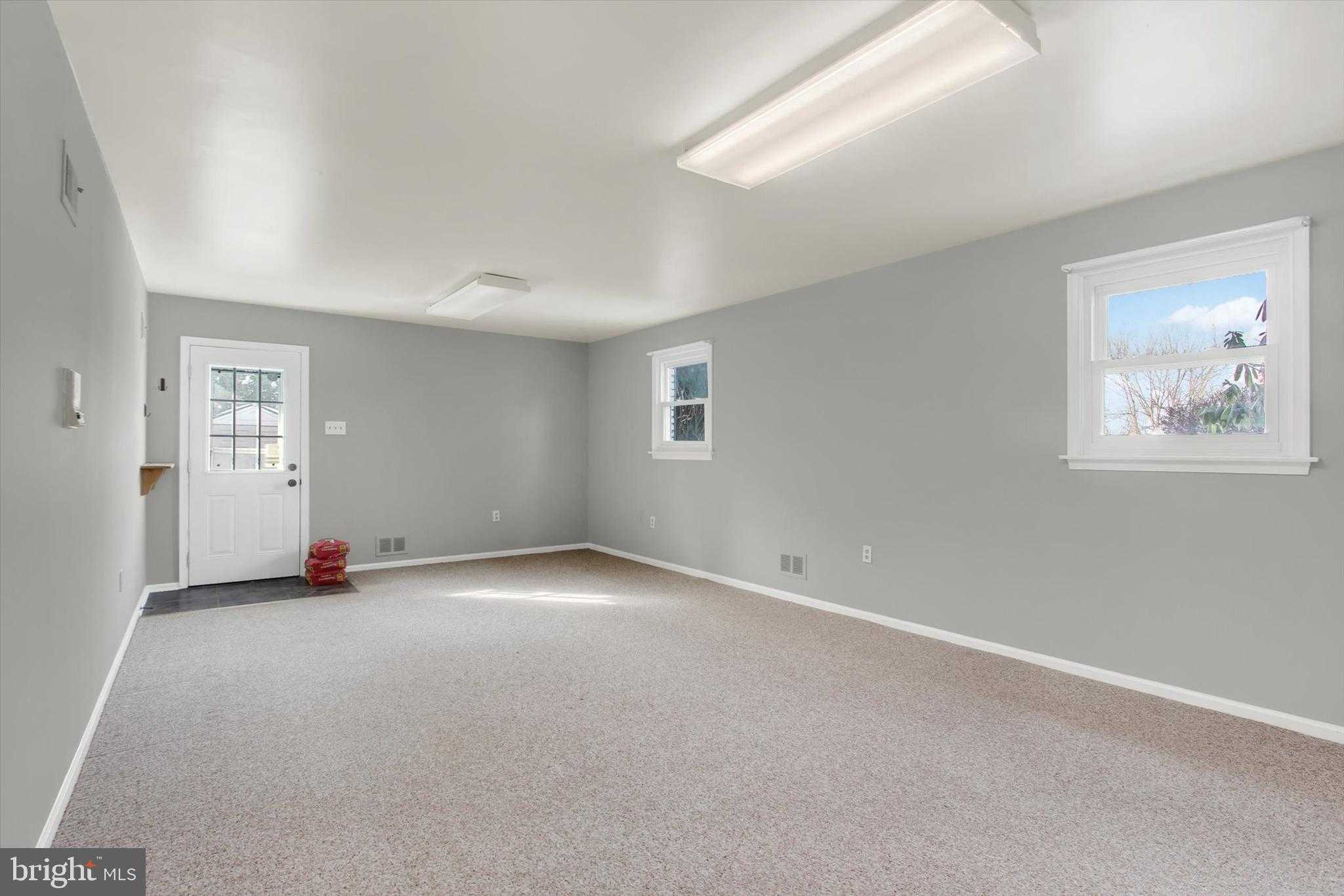 2975 Cypress Rd S photo 24