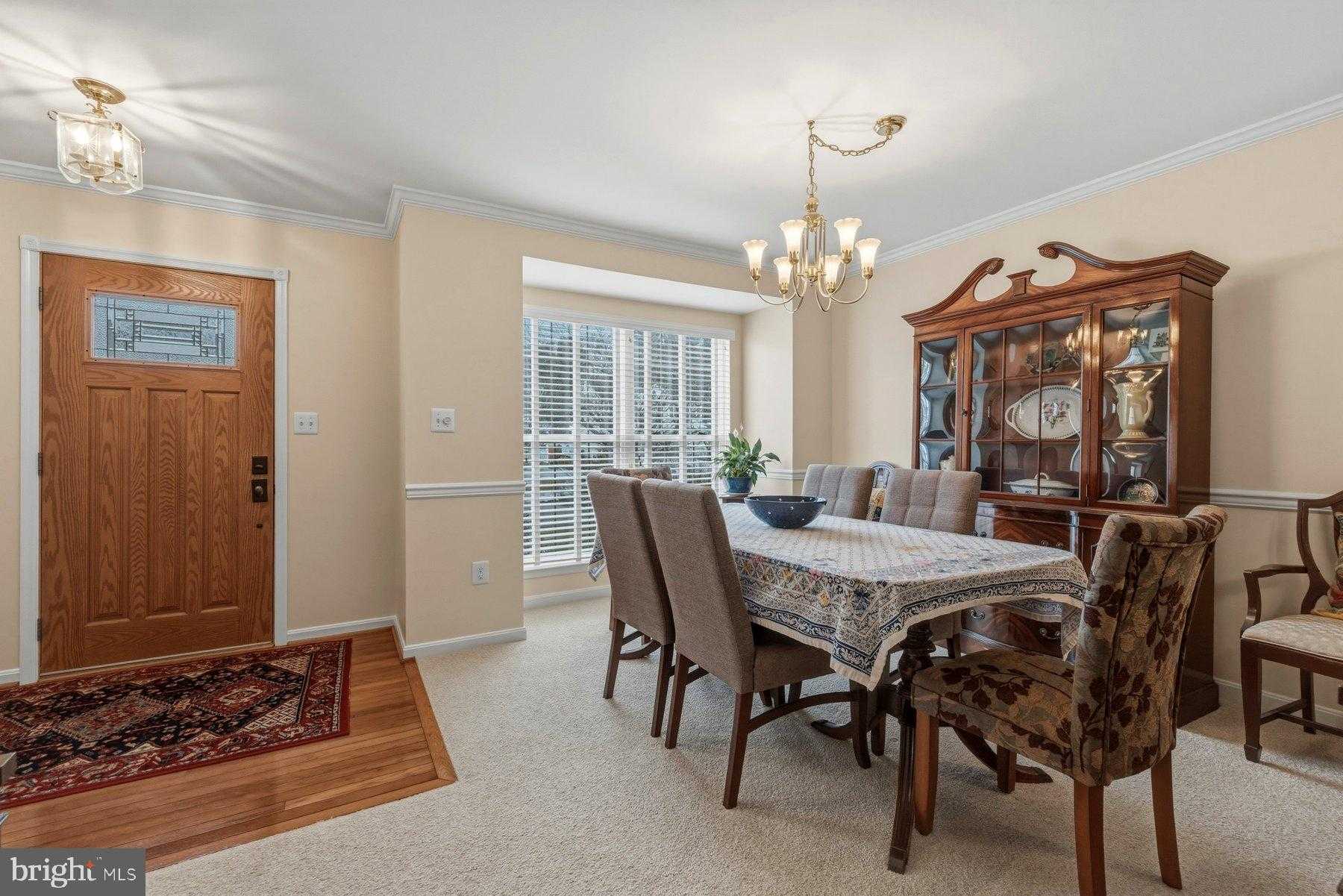 1600 Twigs CT photo 7