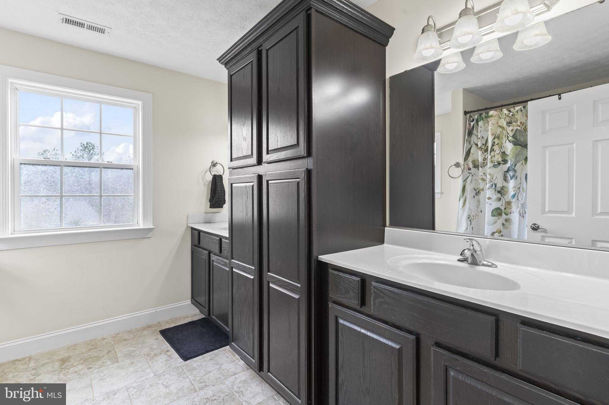 46118 Edgemore Way photo 48