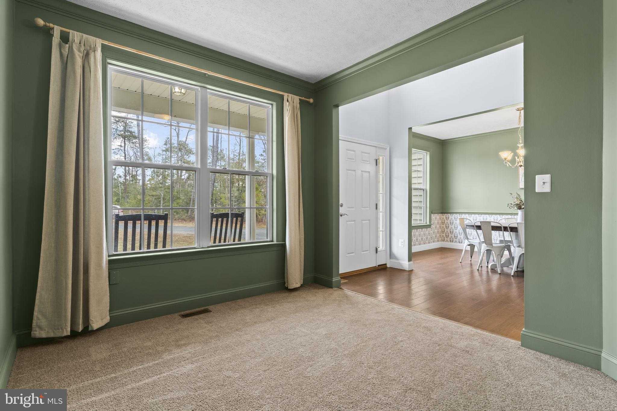 46118 Edgemore Way photo 6