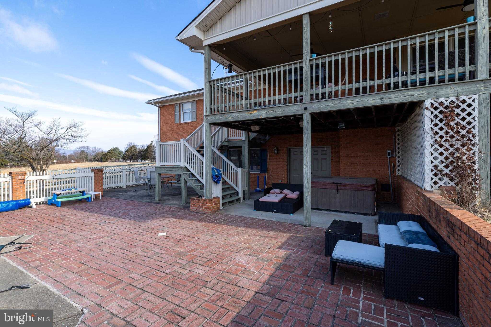 116 Denbrook Ln photo 58