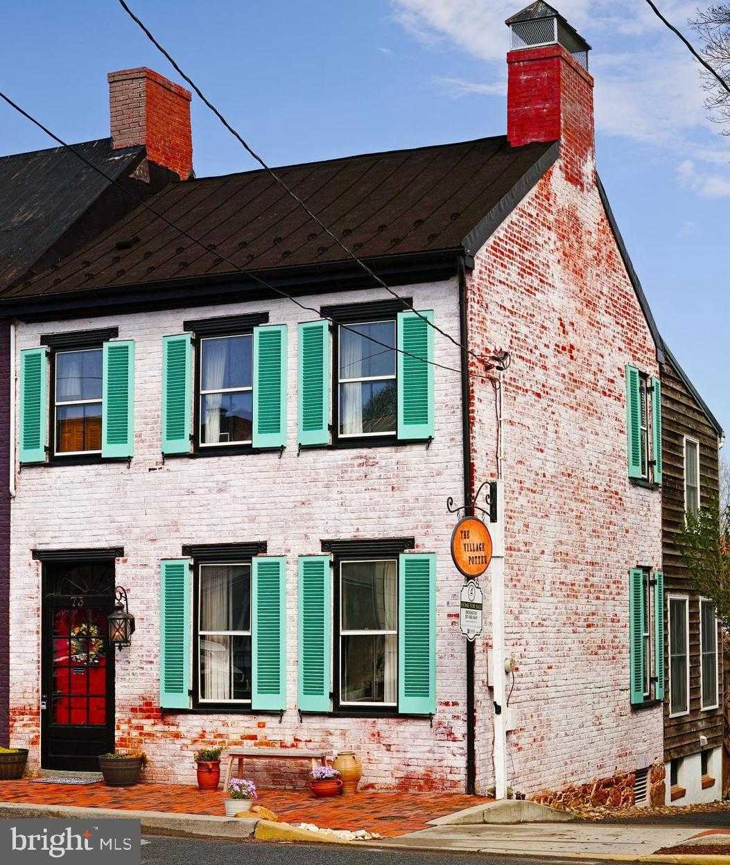 73 W Main St, New Market