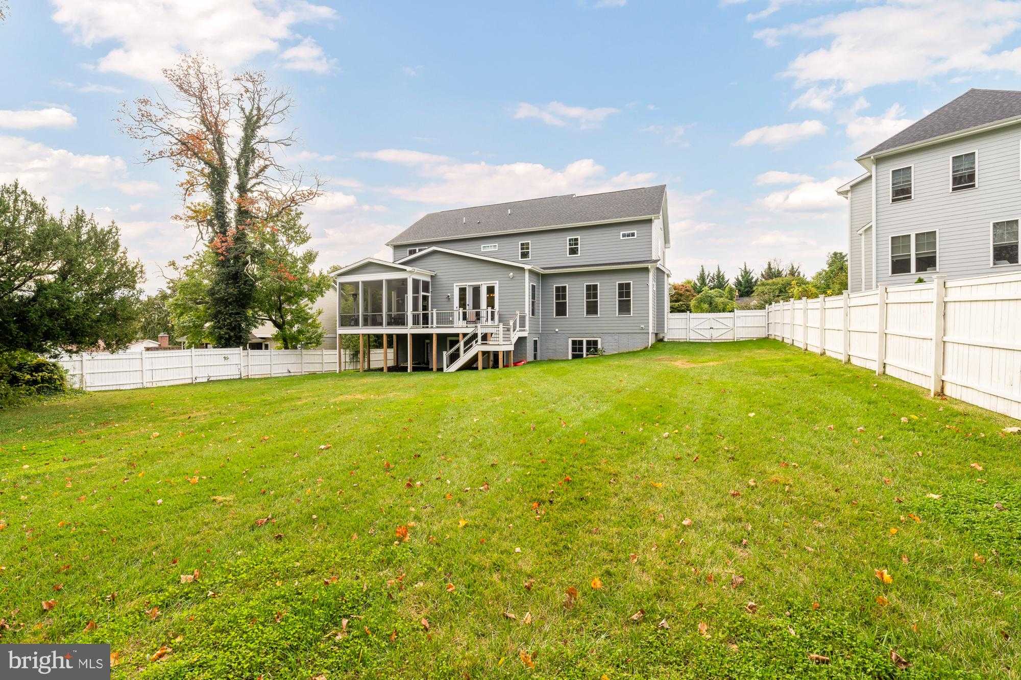 10602 Oak Pl photo 55