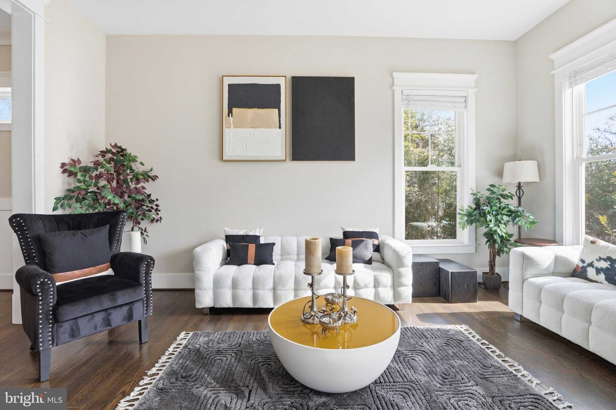 10602 Oak Pl photo 9