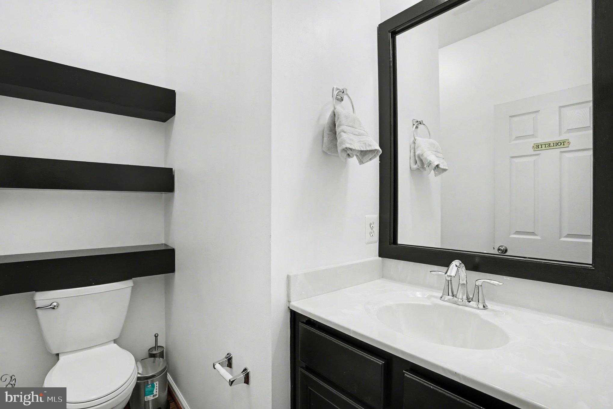 506 Millar CT photo 3