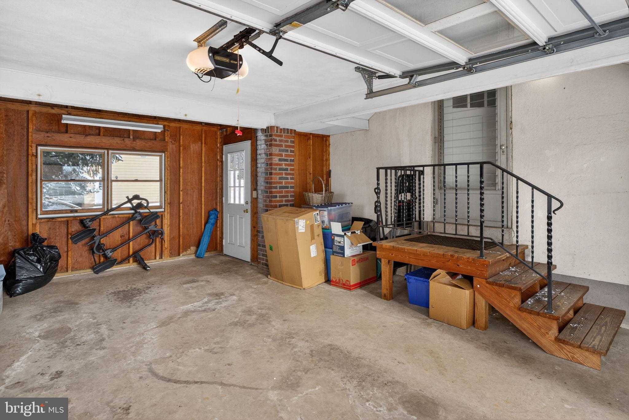 121 Cherry St photo 28