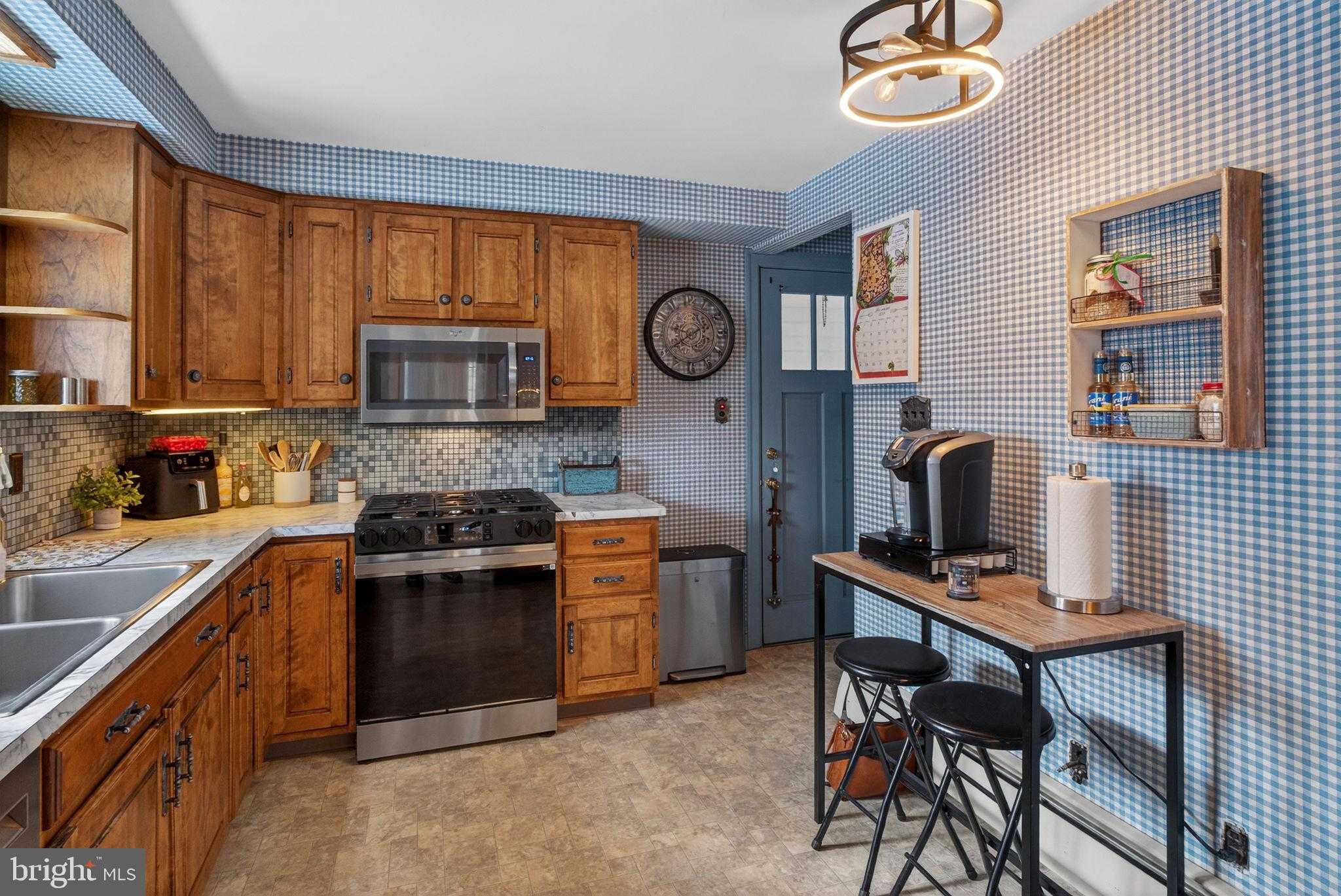 121 Cherry St photo 9