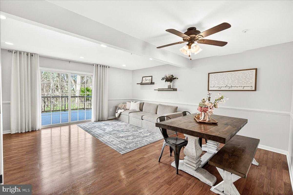 5653 Tessie CT photo 11