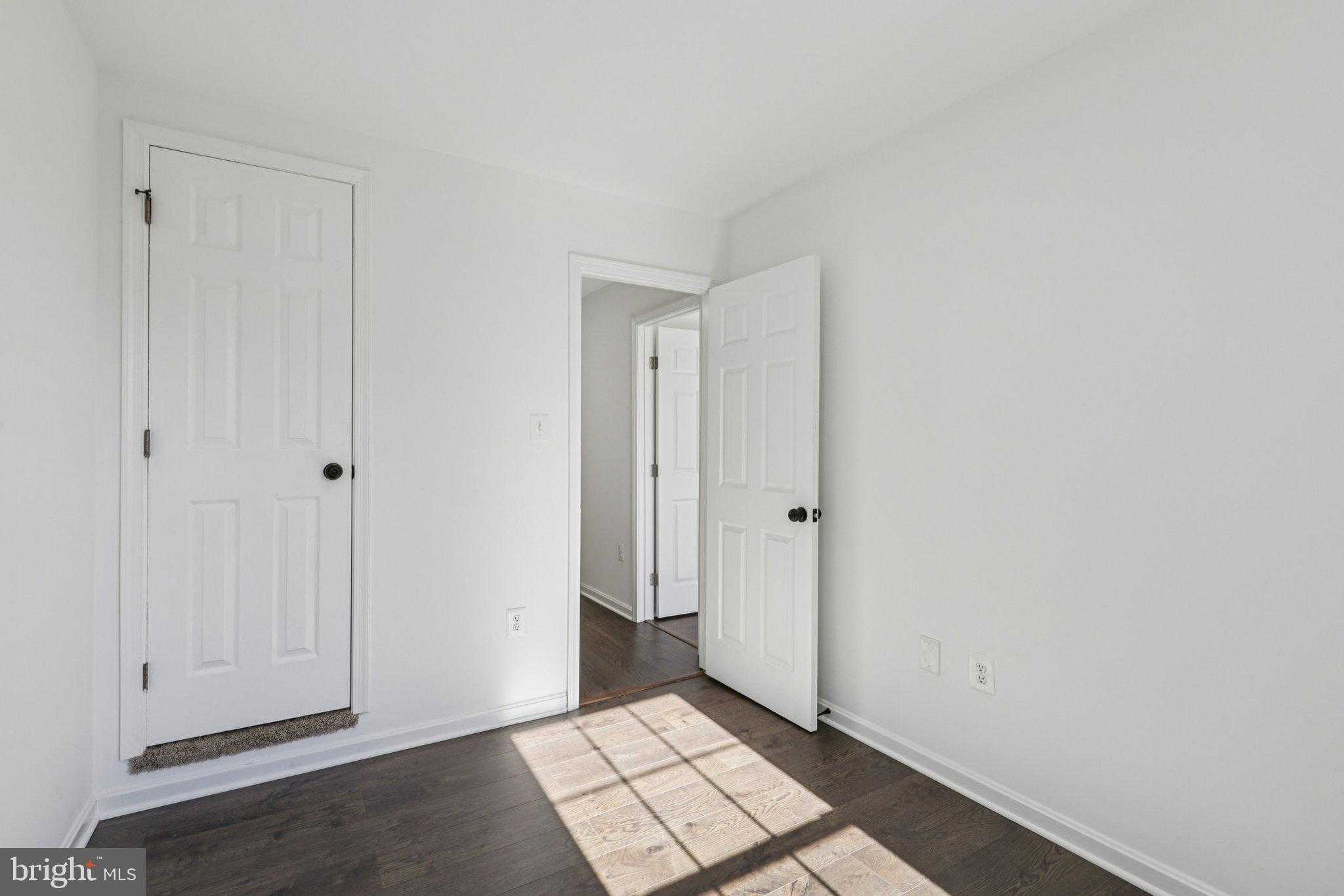 5154 Meeting Pl photo 19