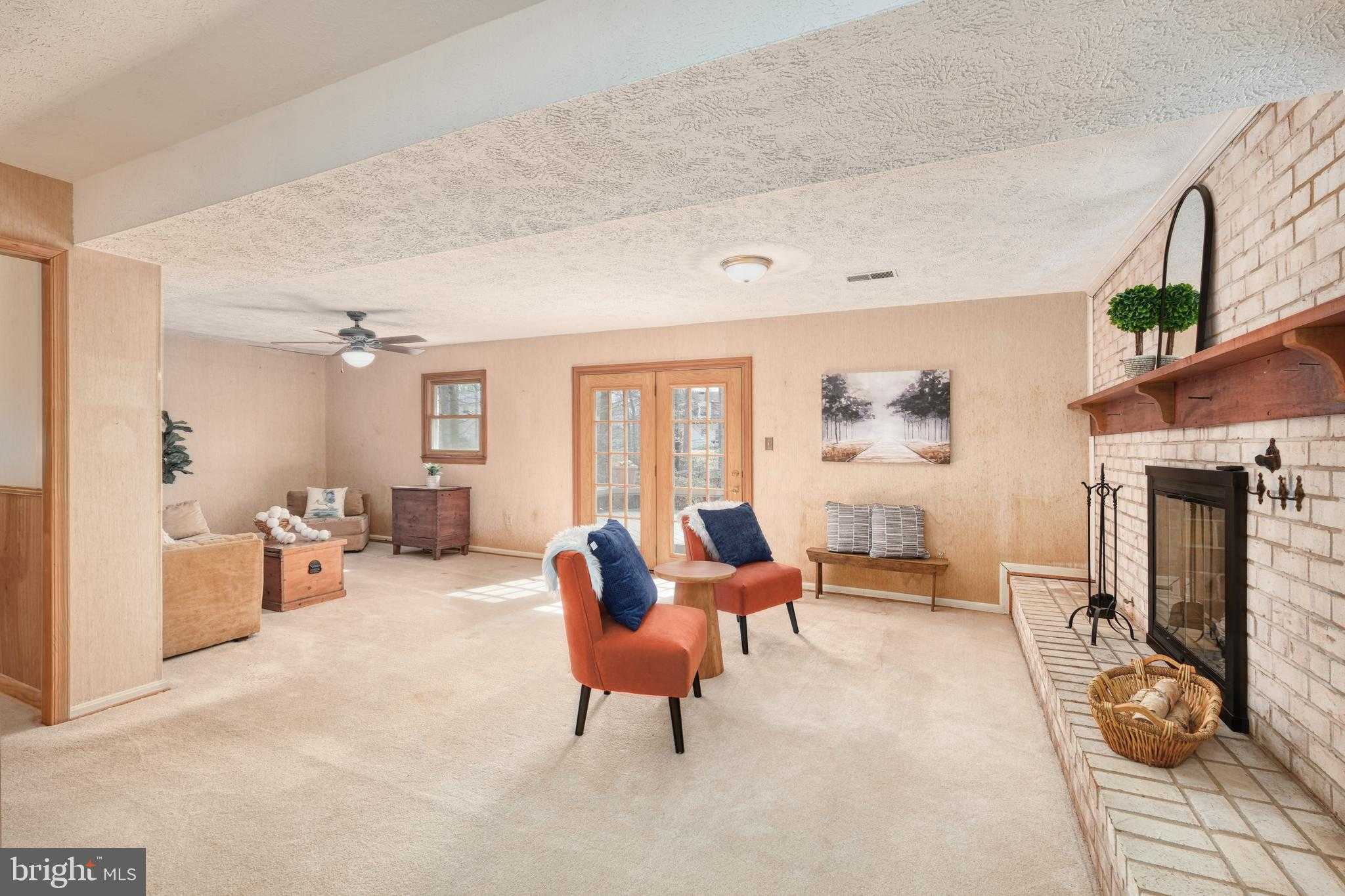 9121 Donna Dean Dr photo 33