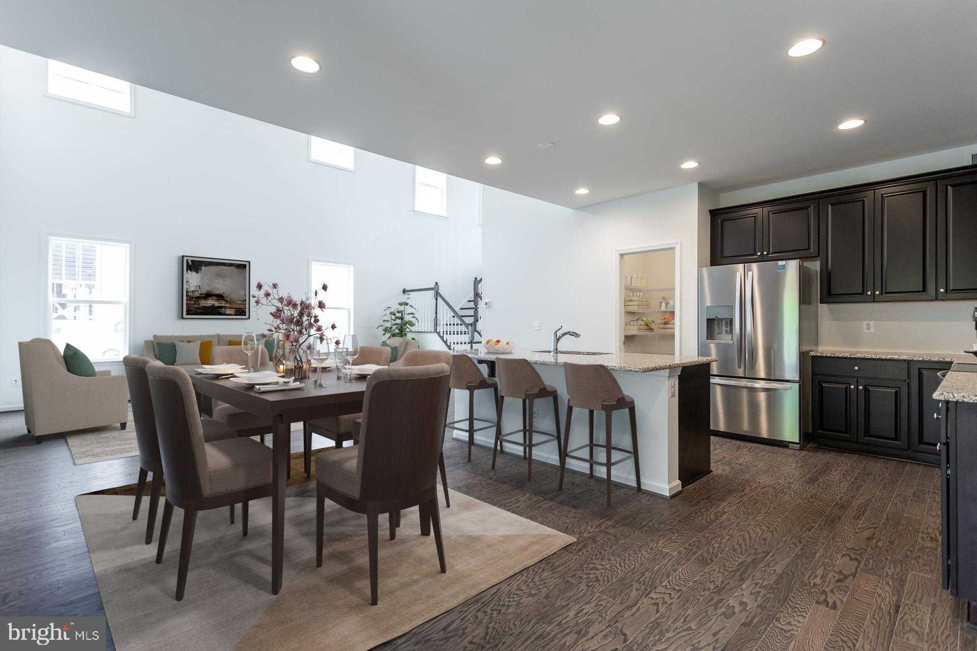 Prospect Hill Blvd photo 3