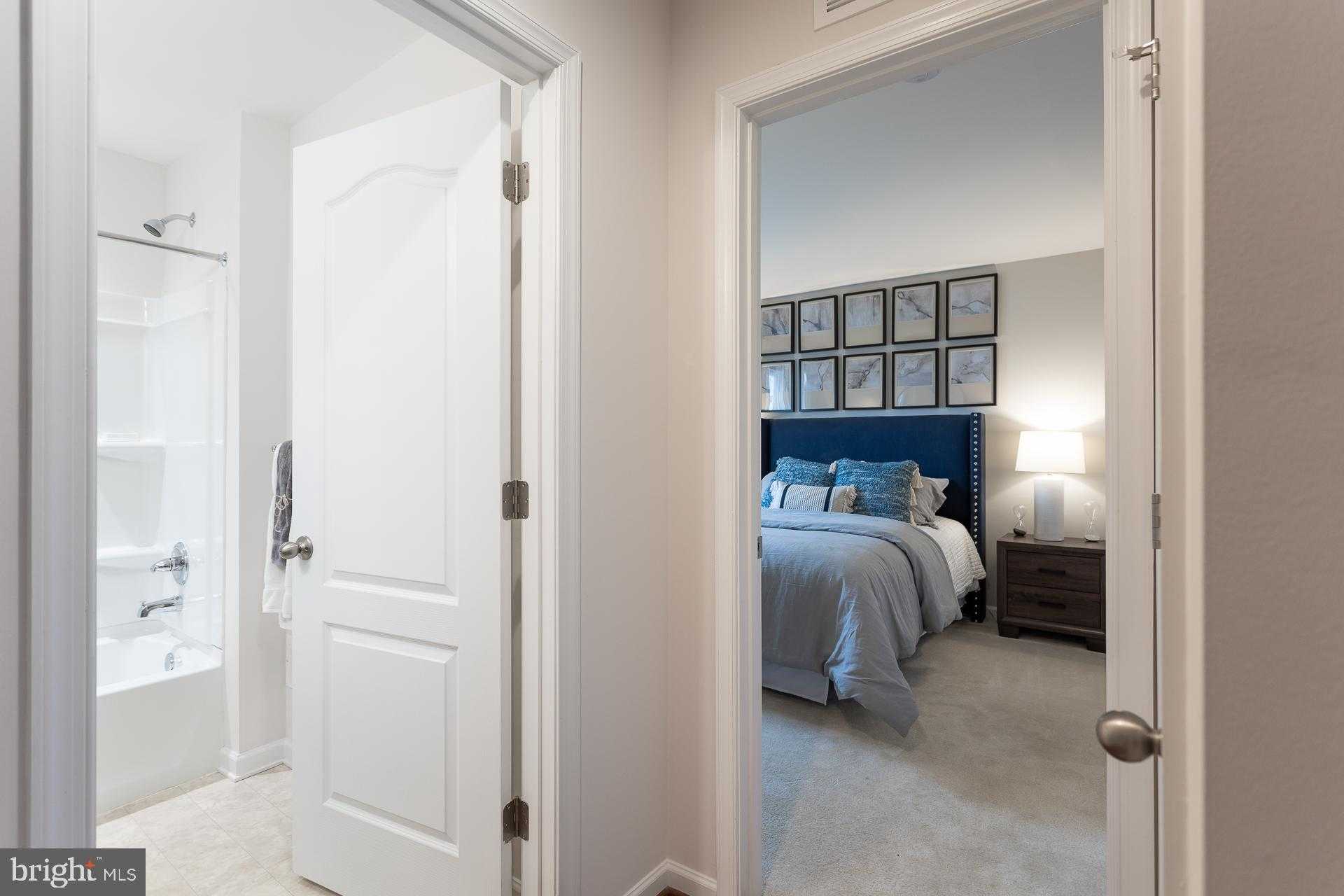 139 Capulet Ct photo 17