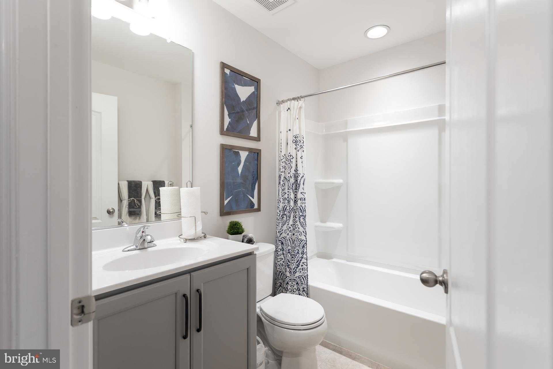 139 Capulet Ct photo 18