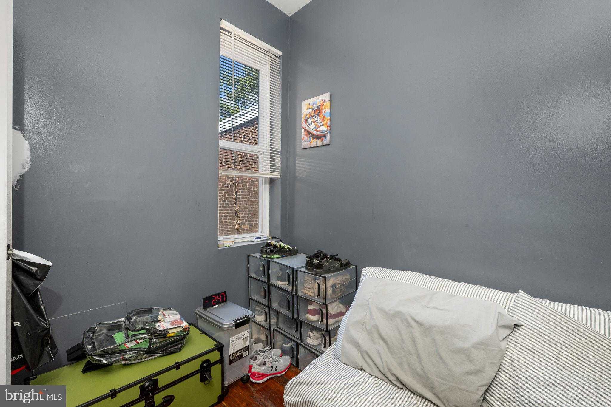 5729 Christian St photo 16