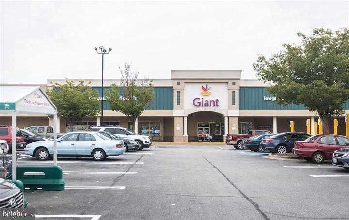 1005 Chillum Rd Apt 207 photo 20