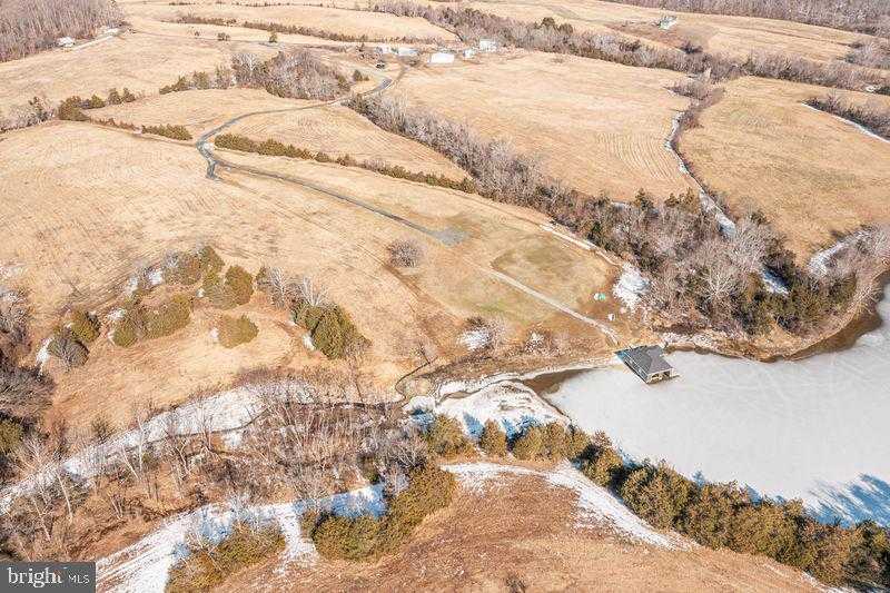 7101 Divine Ln photo 7