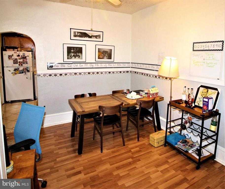 4855 Ridge Ave photo 4