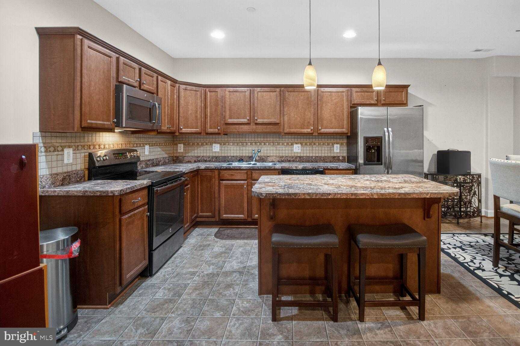 10367 Tydings CT photo 38