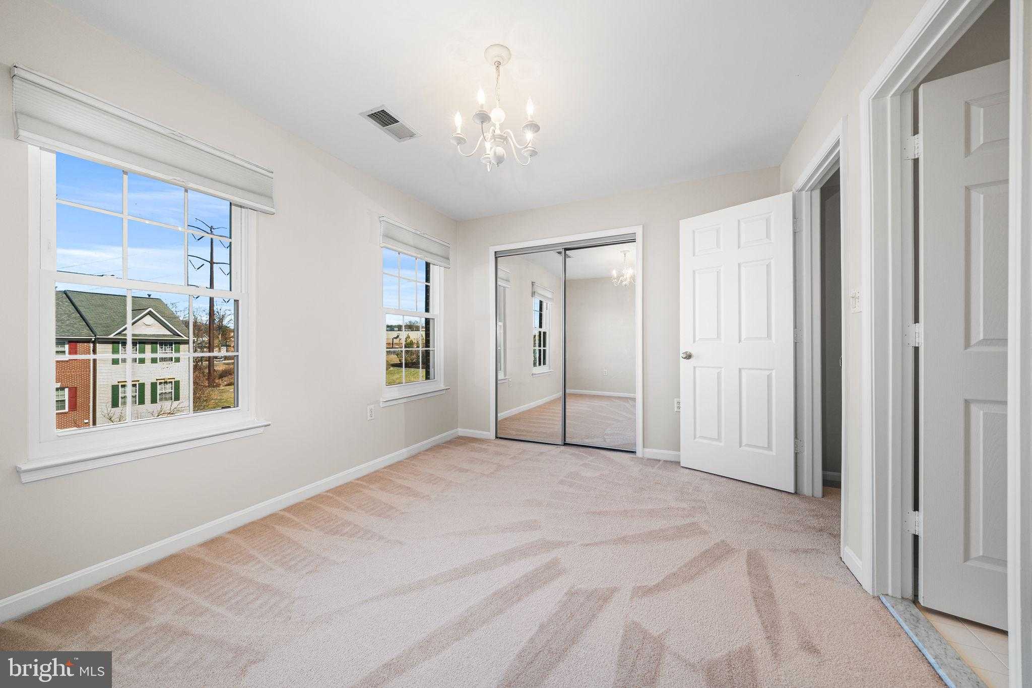 13109 Shadowbrook Ln photo 32