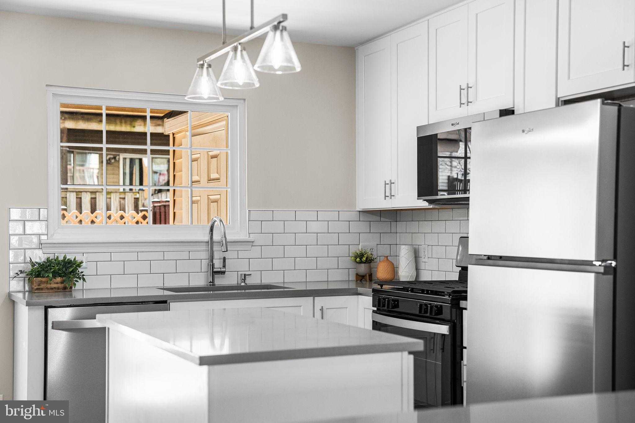 13109 Shadowbrook Ln photo 8