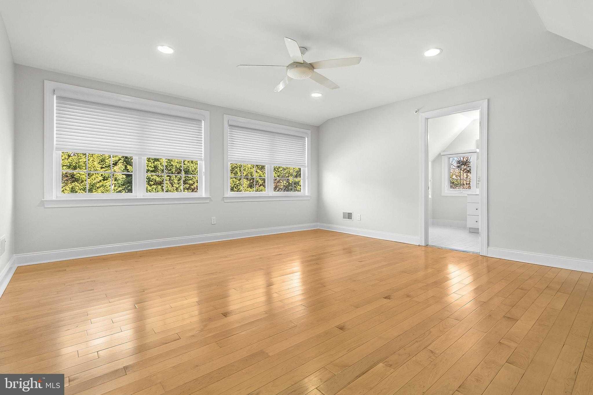 4 Greystone Cir photo 27