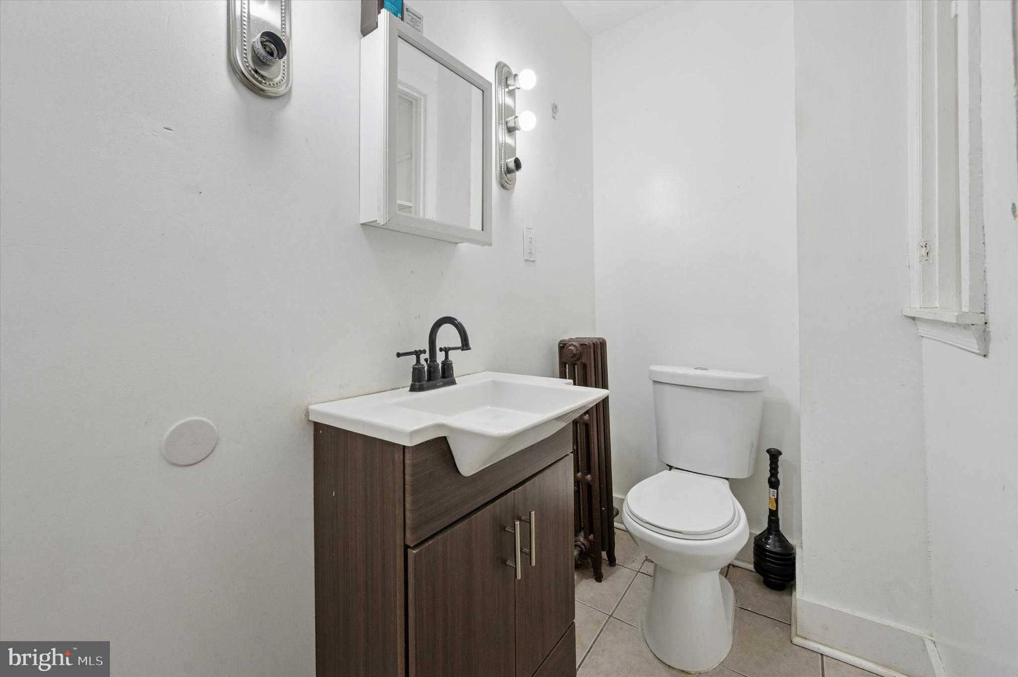 3907 N 17th St photo 19