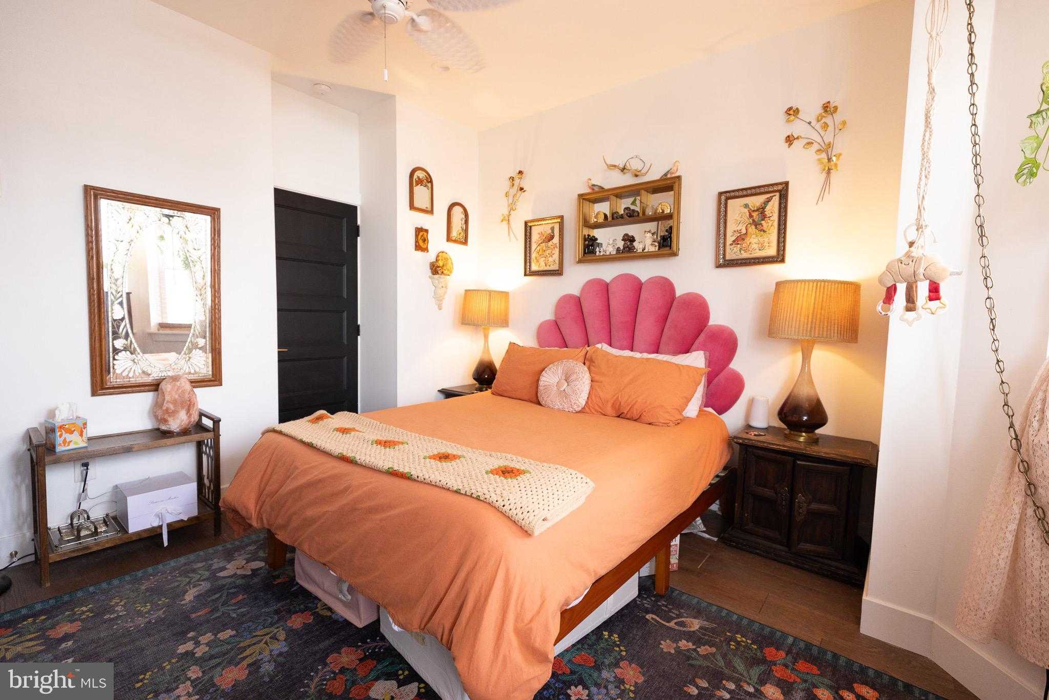 1010 S Paxon St photo 12