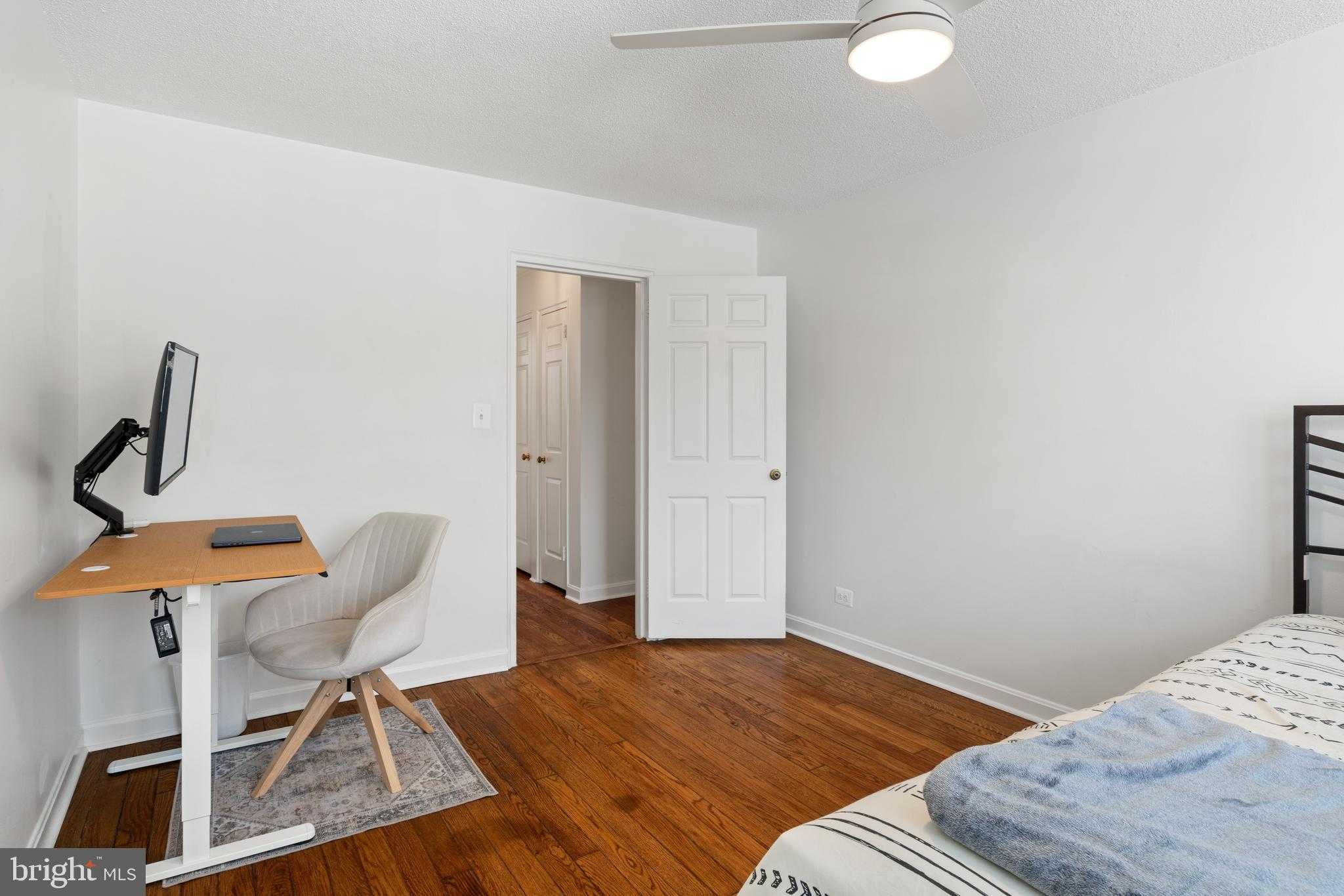 202 N George Mason Dr # 202-2 photo 18