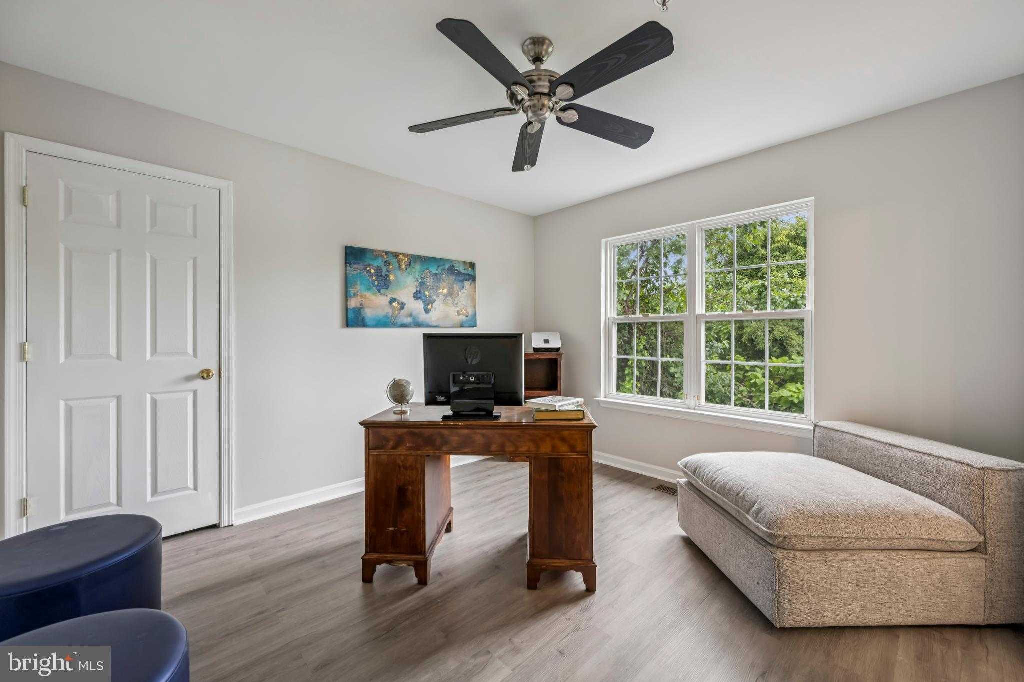 3709 38th Ave photo 17