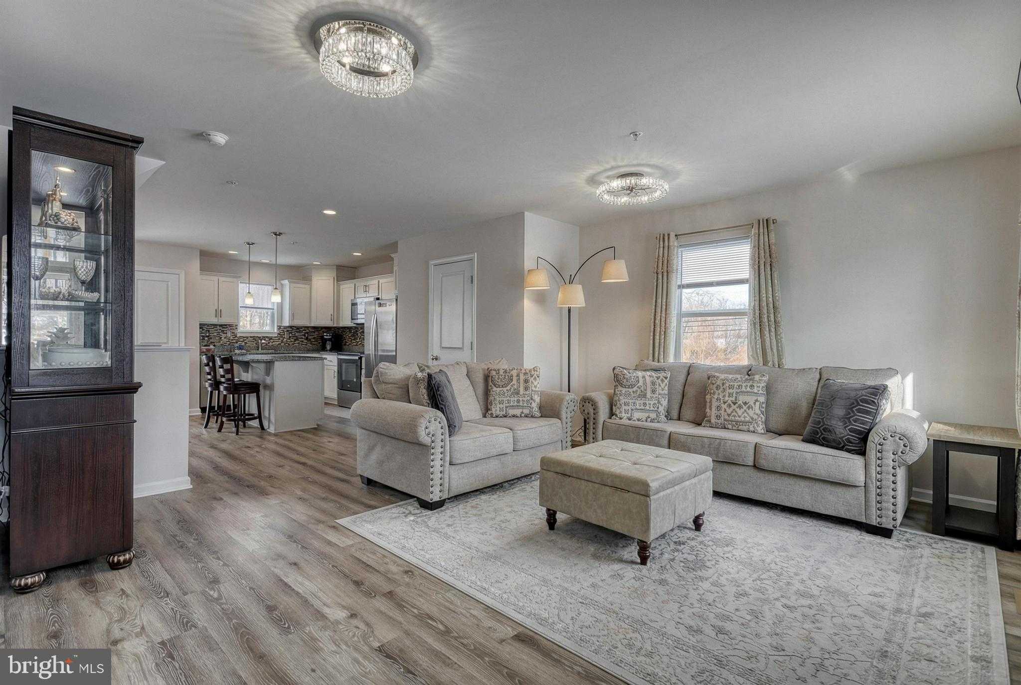 1 Landing Pl photo 23