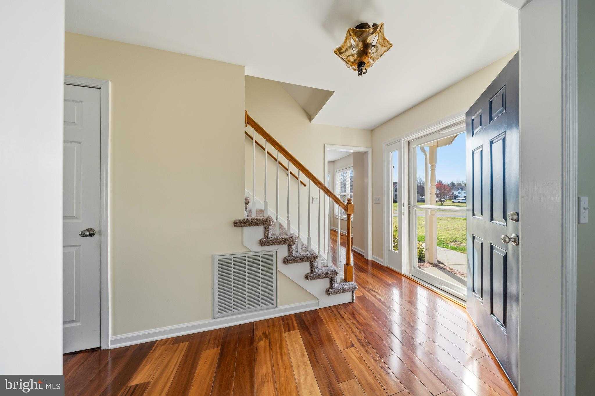 28014 Malden CT photo 11