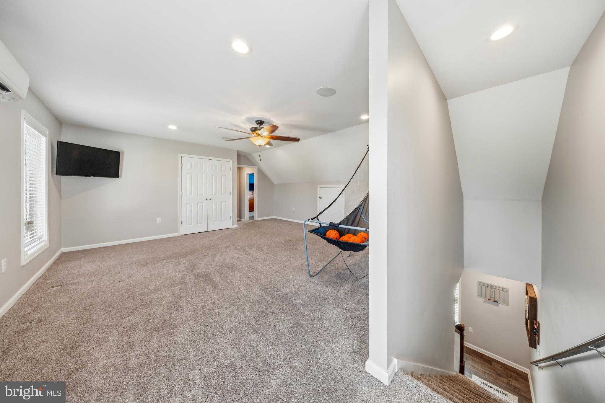 28014 Malden CT photo 36