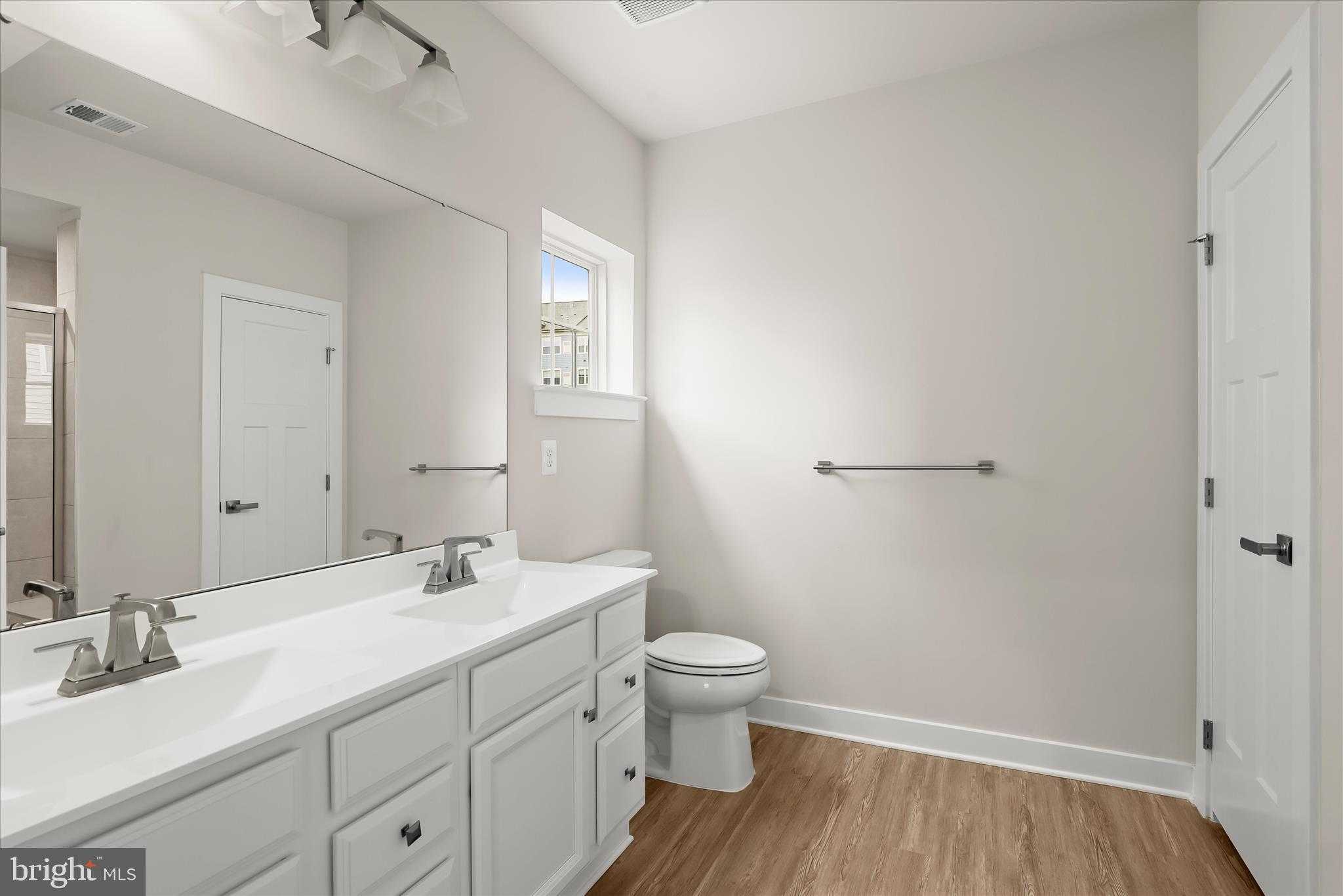 3422 Angelica Way Unit 103 photo 26