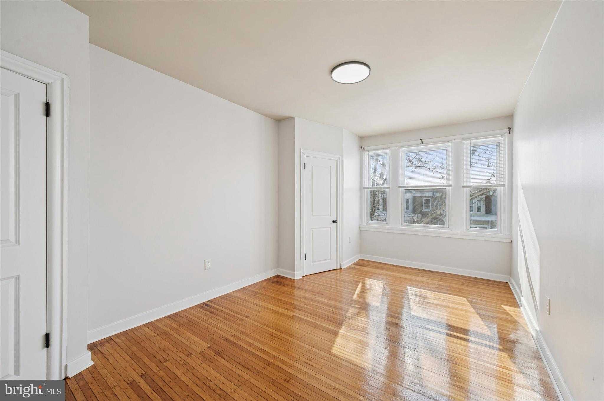 1819 68th Ave photo 9