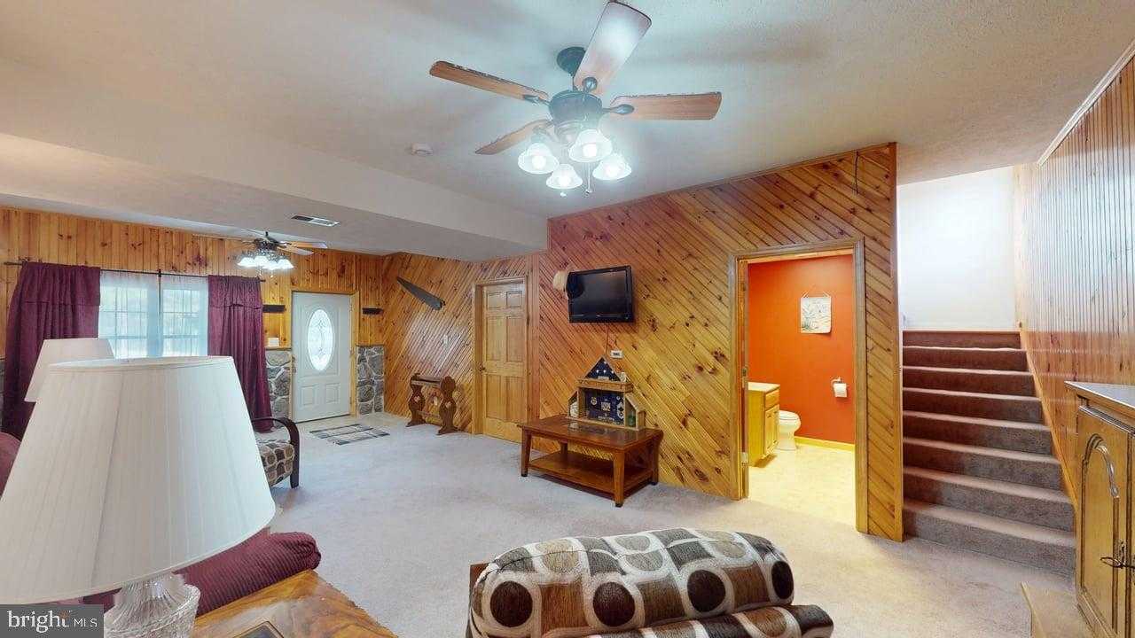 40 Amandas Ln photo 11