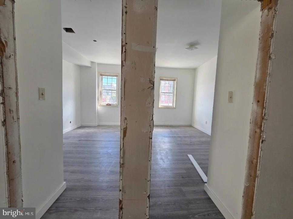 701 W Girard Ave # 03 photo 14