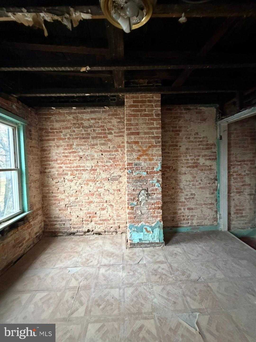 1608 Lemmon St photo 11