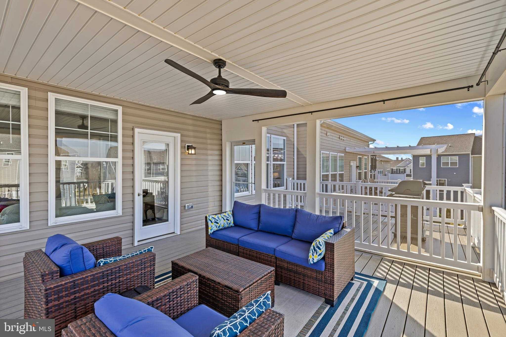 2833 Town View Cir photo 40