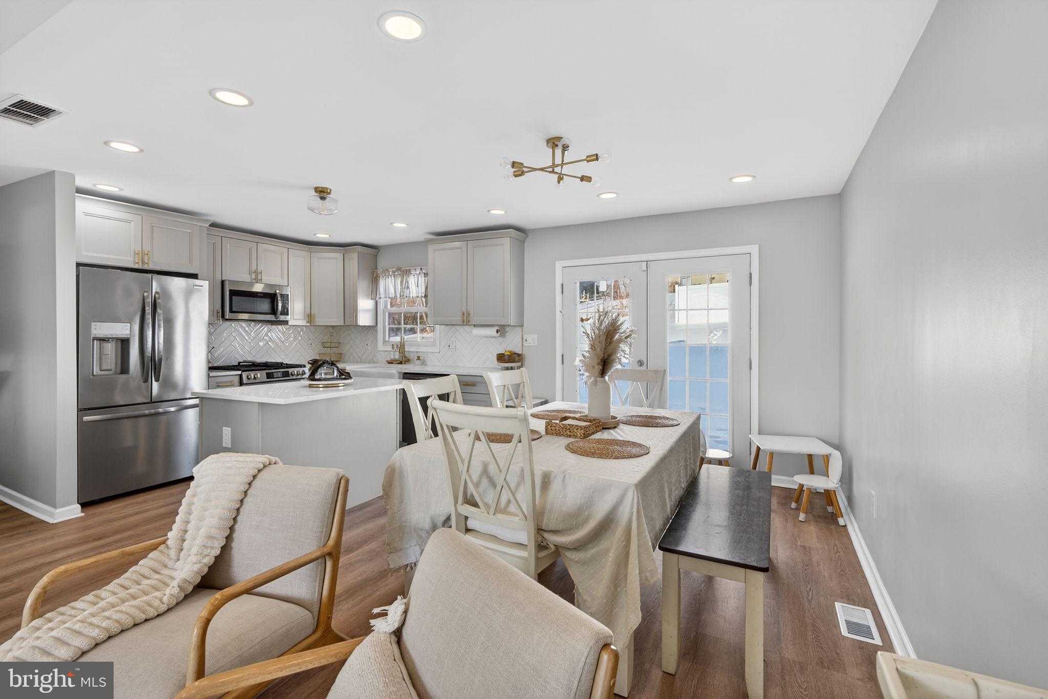 1701 Swede Rd photo 16