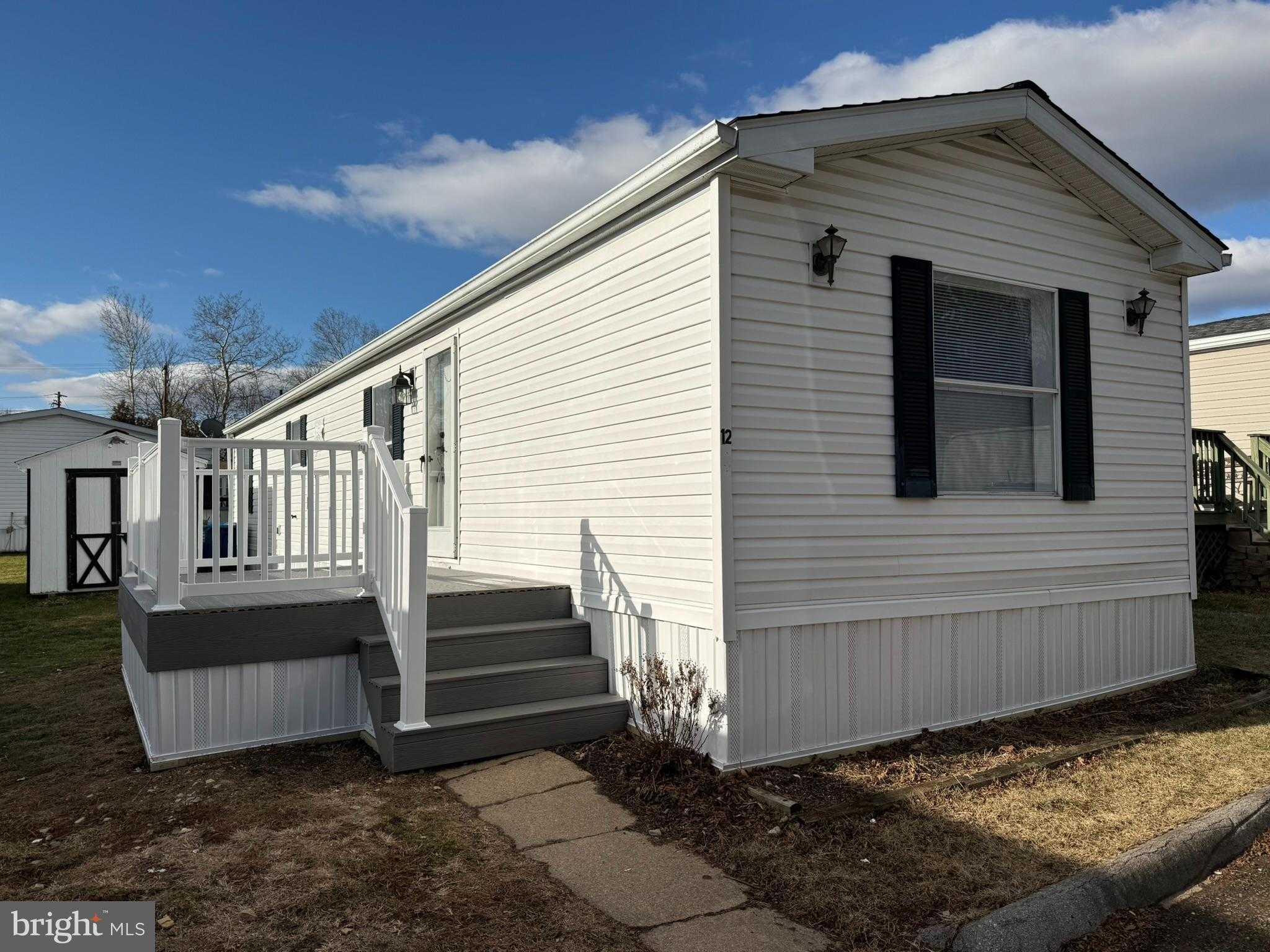 12 Vintage Ln photo 2