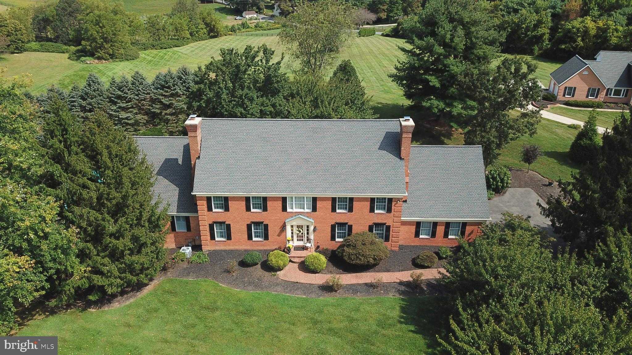 3203 Glouchester Dr photo 3