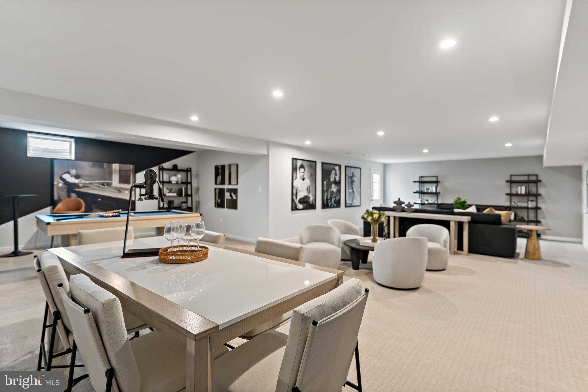 Fontana Cir photo 39