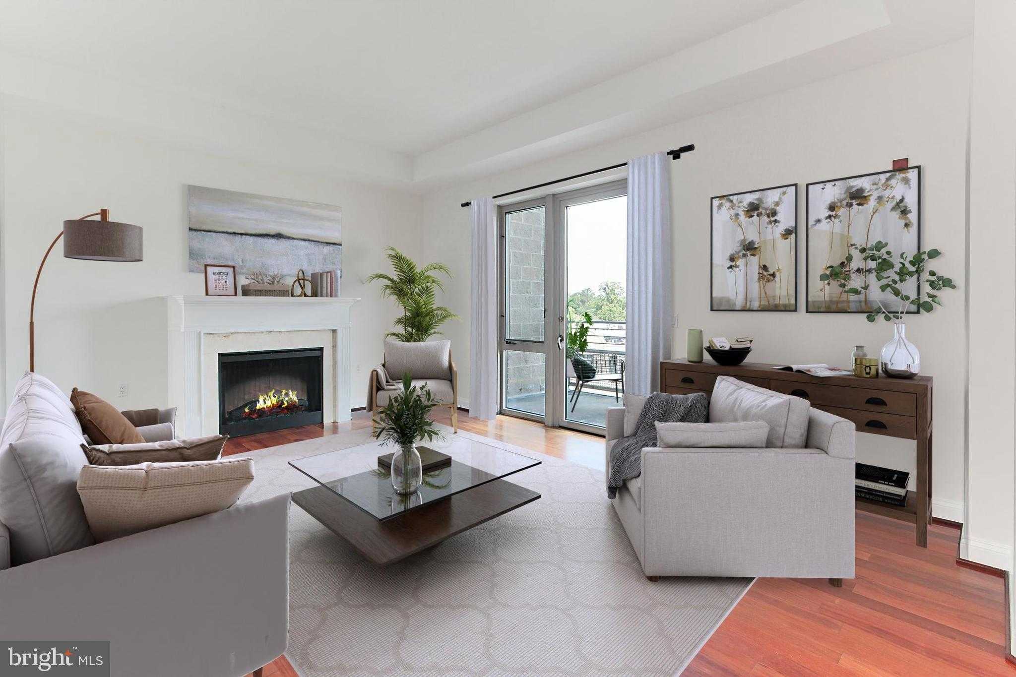 513 W Broad St Apt 711 photo 4