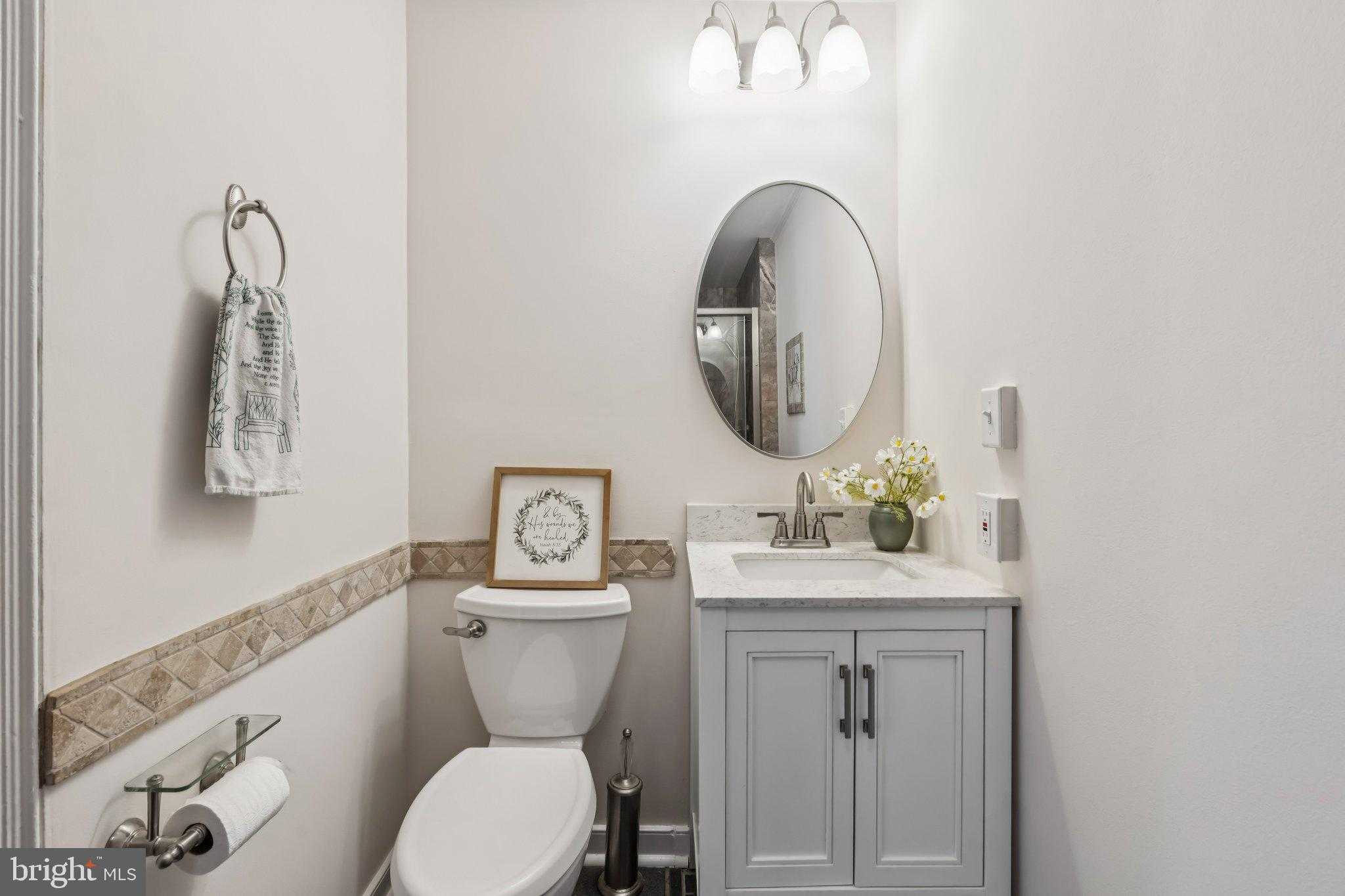 20596 Airmont Rd photo 20