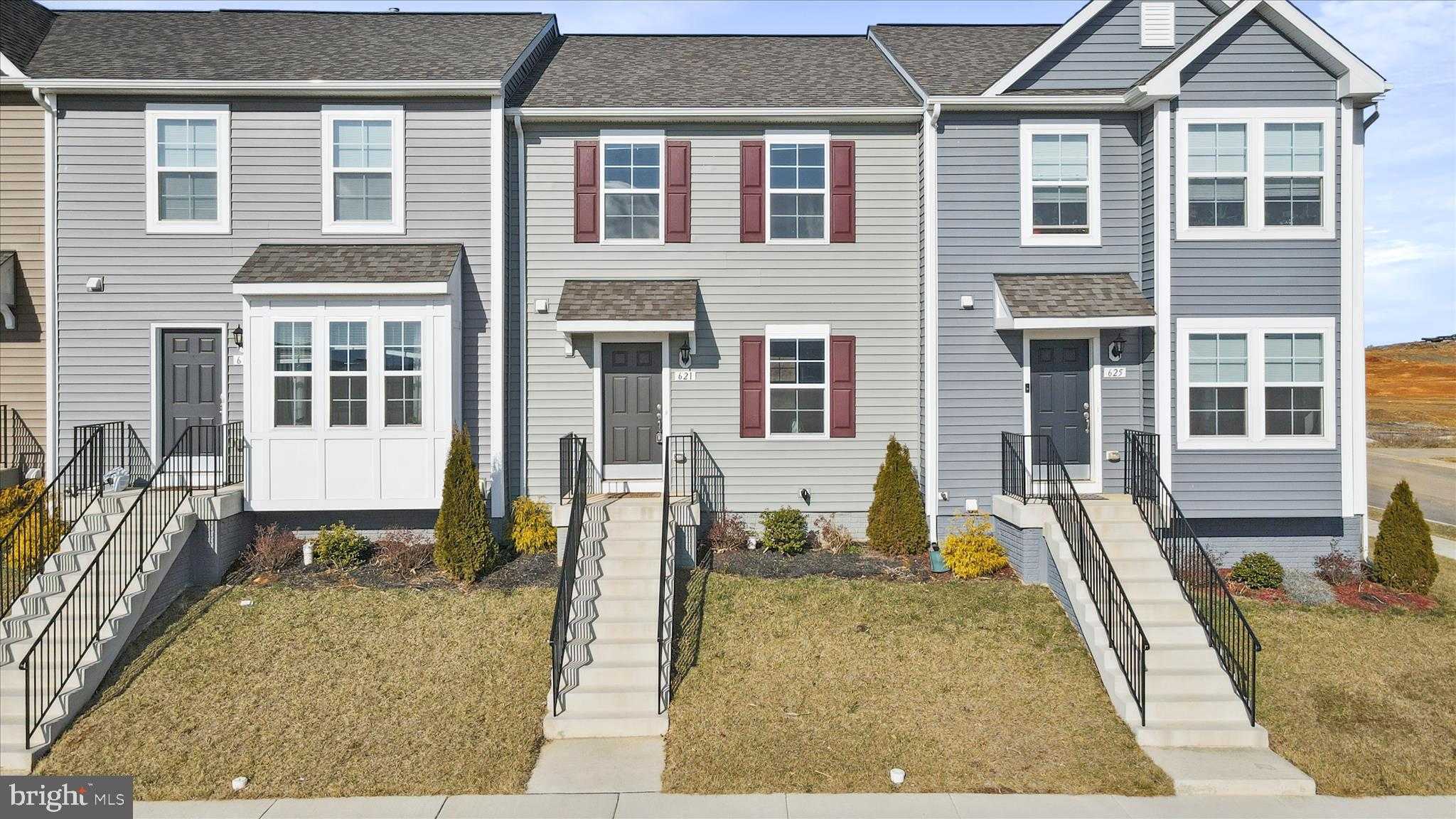 621 Lord Fairfax St photo 46