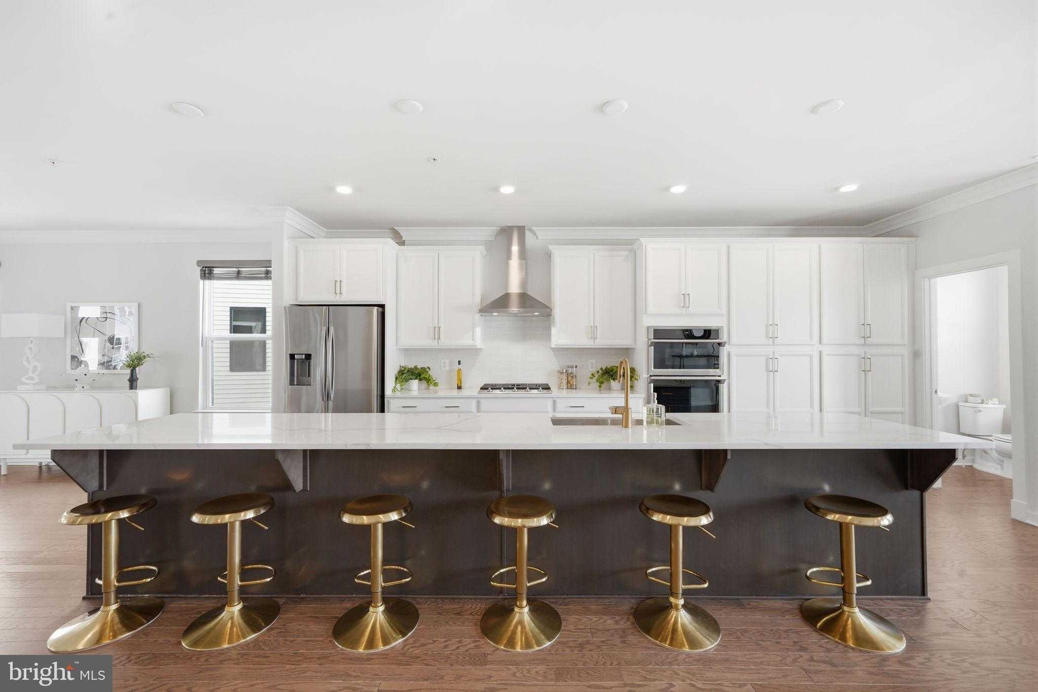 217 Summit Point Blvd photo 19